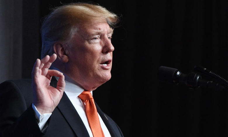 “ترامب”-يؤكد-بدء-الحصار-الأمريكي-على-الموانئ-الإيرانية-اليوم