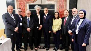 وزير-الخارجية-يلتقي-مع-نائب-رئيس-البنك-الدولي-للبنية-التحتية