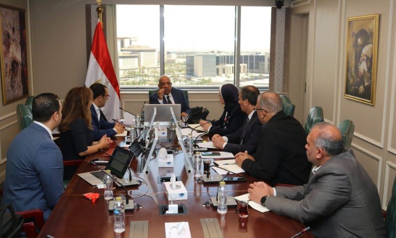 “الكهرباء”-و”نكسوس-أنالاتيكا”-تناقشان-تسريع-الرقمنة-وتعزيز-كفاءة-الشبكة-والطاقة-المتجددة-بمصر