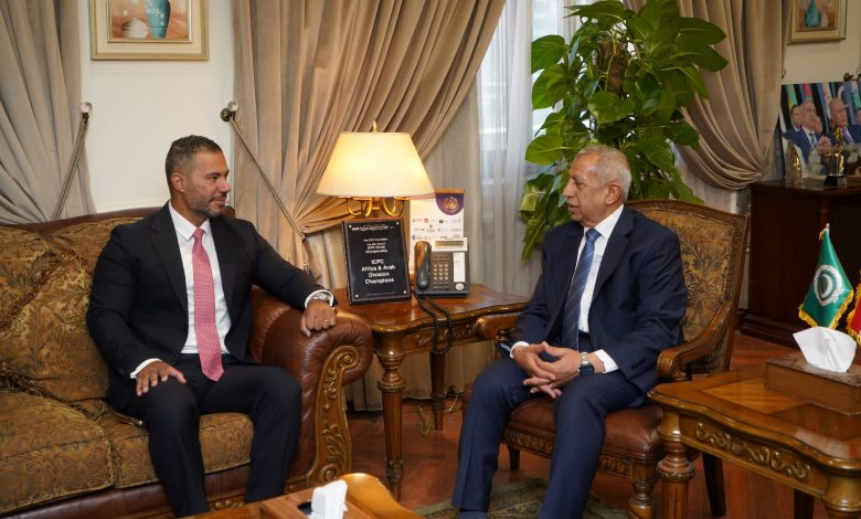 محمد-صبري:-البورصة-تستهدف-نشر-الثقافة-المالية-لدعم-الشمول-المالي