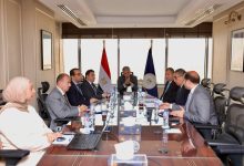 وزير-السياحة-يتابع-مستجدات-إطلاق-منظومة-مدفوعات-الشركات-cps-وتطوير-منصة-“رحلة”