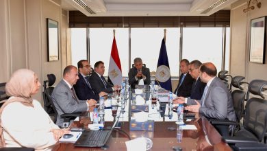 وزير-السياحة-يتابع-مستجدات-إطلاق-منظومة-مدفوعات-الشركات-cps-وتطوير-منصة-“رحلة”