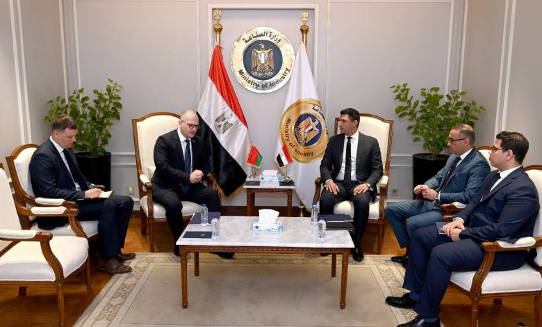 مصر-تسعى-للاستفادة-من-الخبرات-البيلاروسية-في-توطين-الصناعات-الثقيلة-محلياً