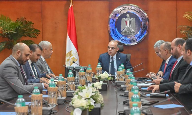 “الاستثمار”-تبحث-مع-“مجموعة-العربي”-خطط-التوسع-الصناعي-وزيادة-المكون-المحلي 