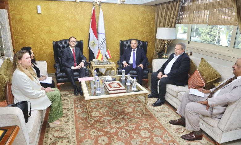 مصر-وإسبانيا-تبحثان-تعزيز-التعاون-الثنائي-في-قطاعات-النقل