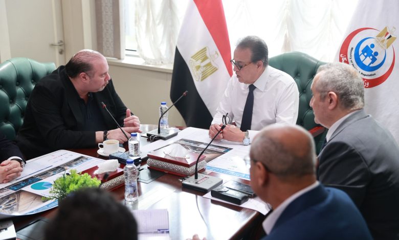 وزير-الصحة-يبحث-مع-«إنفينتشور»-إنشاء-المدينة-الطبية-بالعاصمة-الإدارية