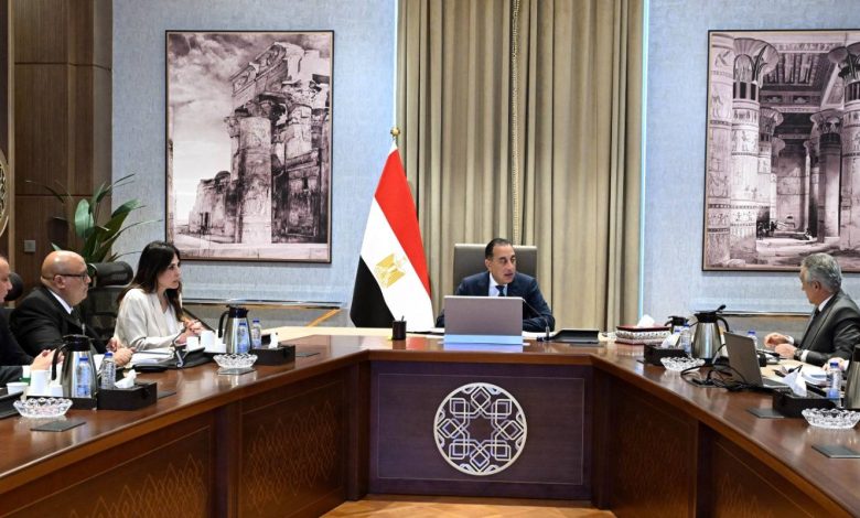 الحكومة-تستعرض-مقترح-إنشاء-كيان-موحد-يضم-المطورين-العقاريين-في-مصر